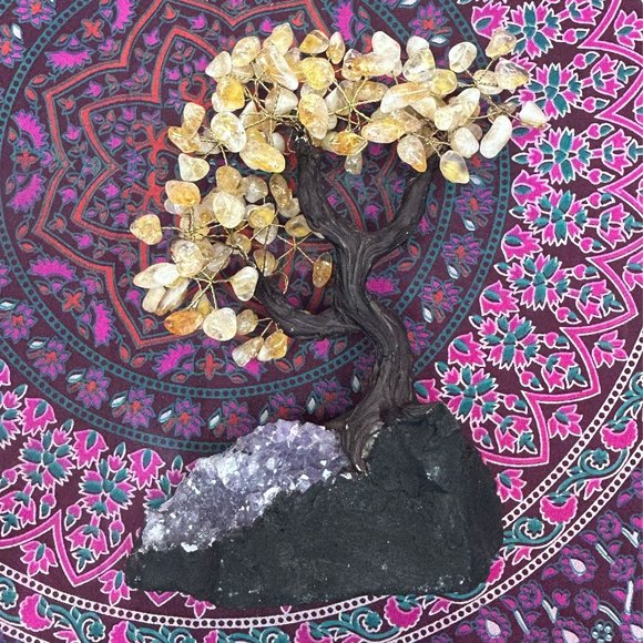 Handmade Citrine Gemstone Tree on an Amethyst Base - Picture 2 of 8